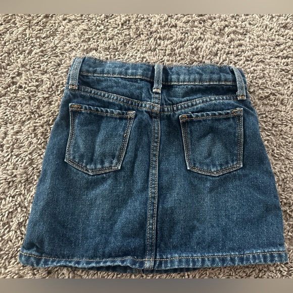 Preloved Old Navy Dark Blue Women's Jeans - Picture 2 of 3